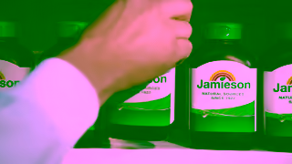 Jamieson Vitamins JM 2502 QUALIT 30 E NEW PC end card WEB 2 Ad Commercial Brand Imagery Photoshoot 2