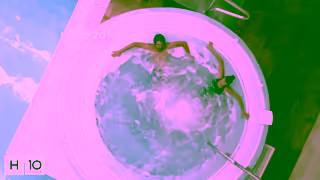 H10 Hotels H10 VERANO 2025 PAREJAS Y AMIGOS HORIZONTAL EN Ad Commercial Brand Imagery Photoshoot 1