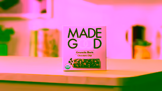 MadeGood Foods Highly Thoughtful Snacks AllergyFriendly MadeGood Ad Commercial Brand Imagery Photoshoot 1