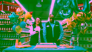 Walmart Walmart a 30 ans Ad Commercial Brand Imagery Photoshoot 1