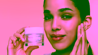 Avene Hyaluron Activ B3 Renewal Firming Cream Firmer Skin in 30 Days Ad Commercial Brand Imagery Photoshoot 2