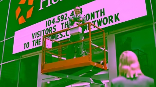 Homes.com Homescom Its a Sign Ad Commercial Brand Imagery Photoshoot 0