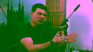 Luxury Escapes Travelin20 S1 Ep3 Adam Families YT Grab1 CC Ad Commercial Brand Imagery Photoshoot 1