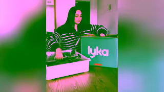 Lyka Pet Food Kate Before and After 16x9 Ad Commercial Brand Imagery Photoshoot 1