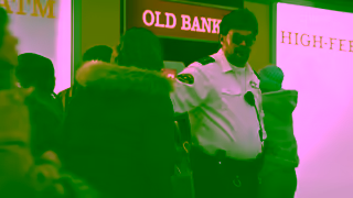 Chime App Jason Momoas Secret to StressFree Holidays Bank Smarter Progress Further Chime Ad Commercial Brand Imagery Photoshoot 1