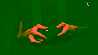 Valentino vlt frag bir extradose launch 25 dmi digital video extradose asmr duo logo mp4 16x9 6s no cta uk en Ad Commercial Brand Imagery Photoshoot 0