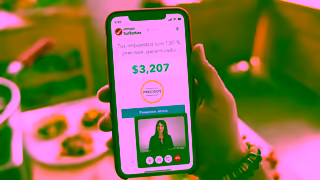 Intuit Ahora los impuestos se hacen con un 100 de precisin Anuncio de TurboTax 2025 30 Ad Commercial Brand Imagery Photoshoot 2