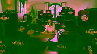 Oreo OREO Selena Ad Commercial Brand Imagery Photoshoot 1