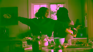 Hershey's Chipits COMBIEN JE TAIME 15 Ad Commercial Brand Imagery Photoshoot 1