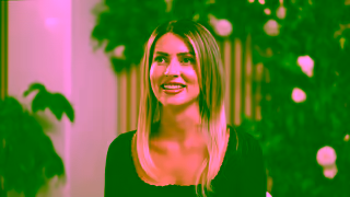 Herbal Essences NEW HERBAL ESSENCES with PURE ALOE CAMELLIA OIL FIND THE RIGHT PURE PLANT ESSENCES FOR YOU Ad Commercial Brand Imagery Photoshoot 2