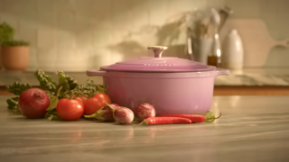 Dineamic Food Dineamic Cast Irony Ad Commercial Brand Imagery Photoshoot 0