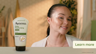 Aveeno Aveeno Daily Moisturizing Face Cream Provides 24H Moisture Ad Commercial Brand Imagery Photoshoot 2