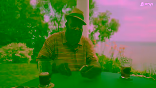 Stayz Vrbo YouTube Occasions Reunions Revisions AU EN 16x9 15s Ad Commercial Brand Imagery Photoshoot 1