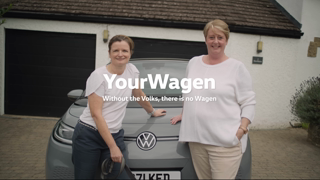 Volkswagen Alisons Tiny Tours in her ID3 FamilyWagen YourWagen Electric Vehicle stories S2 Ep 1 Ad Commercial Brand Imagery Photoshoot 2