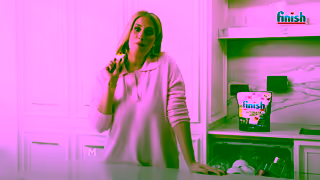 Finish Finish Ultimate Plus Dishwasher Tablets Stacey Solomon Serene Sunset Collection Ad Commercial Brand Imagery Photoshoot 0