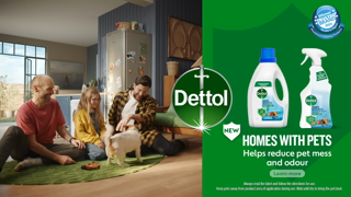 Dettol Dettol Homes with Pets Helps reduce pet mess odour Ad Commercial Brand Imagery Photoshoot 1