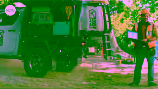 Xero Video20sPromo906YBSWaysToPayBuilderNullCashflowLearnMore Ad Commercial Brand Imagery Photoshoot 1