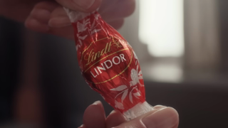 Lindt LINDOR When the night is blissfully yours Ad Commercial Brand Imagery Photoshoot 0