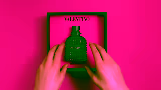 Valentino vlt dmi brde multi xmas 24 hero movie 6sec bir uomo 16x9 Ad Commercial Brand Imagery Photoshoot 0