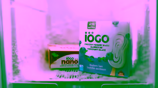 iOGO iGOs new Frozen Yogurt Ad Commercial Brand Imagery Photoshoot 1