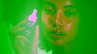 ELF Cosmetics 0425 ELFSKIN PLZCLARIFY NEWNESS 16x9 30s Ad Commercial Brand Imagery Photoshoot 0