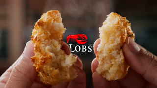 Red Lobster Cheddar Bay Biscuits We know you cant just have one Keep em coming Ad Commercial Brand Imagery Photoshoot 2