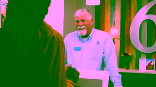 Motel 6 Well leave the light on For tradespeople Ad Commercial Brand Imagery Photoshoot 1