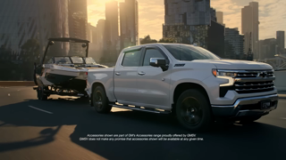 GMC GMSV 6s MATCHCUTS Ad Commercial Brand Imagery Photoshoot 0