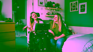 TikTok 2084 TiKTokSparksGood HannahBecky UKDynamic3 30 16x9 Titled MP4 Ad Commercial Brand Imagery Photoshoot 2