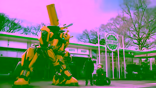 The General Insurance Acting Up The General 15s ENG Ad Commercial Brand Imagery Photoshoot 1