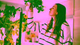 Gardyn Spoil Her Ad Commercial Brand Imagery Photoshoot 1
