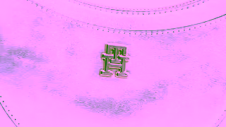 Tommy Hilfiger 69 HO24 WOH WSW GIFTGUIDE PAIDMEDIA MID 1920 X 1080 Ad Commercial Brand Imagery Photoshoot 2