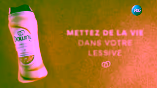 Downy Downy Bursting with Cozy Horizontal French Ad Commercial Brand Imagery Photoshoot 2