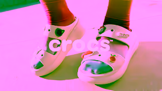 Crocs CMP 1137450 S3 23 HEIGHT 15s 16x9 CRUSH SANDAL EN FINAL Ad Commercial Brand Imagery Photoshoot 1