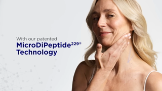NEOSTRATA 2 tripleFirmingNeck 16x9 6 en Ad Commercial Brand Imagery Photoshoot 1