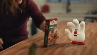 Hamburger Helper You Gotta Keep Helper Handy Ad Commercial Brand Imagery Photoshoot 0